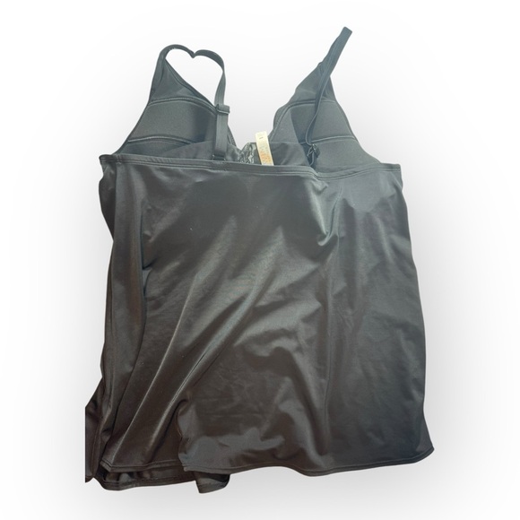 Cacique Swim Lightly Lined Plunge Tankini Top 40F - Picture 9 of 10